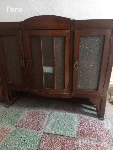 Старинен шкаф бюфет, снимка 4 - Шкафове - 55402034