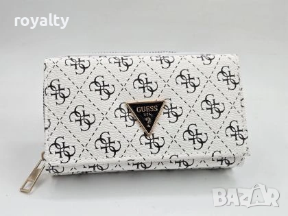 Guess Ново Бяло Дамско Кожено Портмоне Гес
