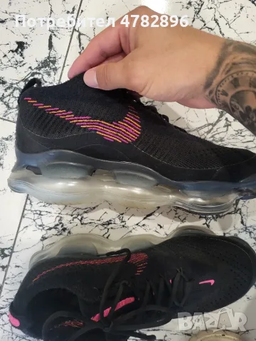 Nike Scorpion black and pink