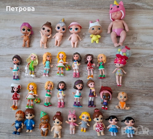 Колекция от малки куклички и аксесоари, снимка 6 - Фигурки - 54582587