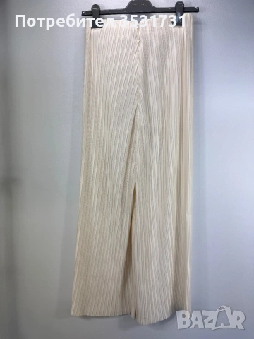 Solace London плисиран широк панталон в размер S, снимка 2 - Панталони - 55067590