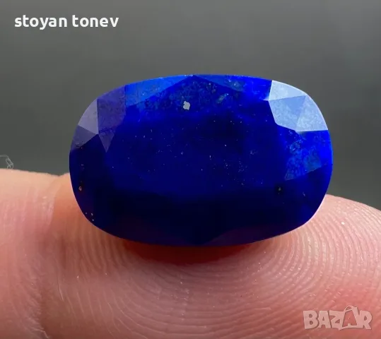 🌌 УНИКАТ: Фасетиран Кралски Лапис Лазули от Бадахшан 9.20 карата със Златно Пиритно „Сърце“ 🌌