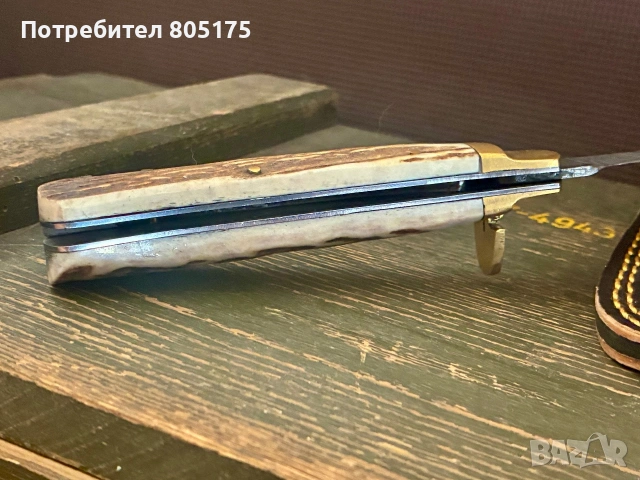 Автоматичен ловен нож. Еленов рог дамаска стомана, снимка 3 - Ножове - 55243509