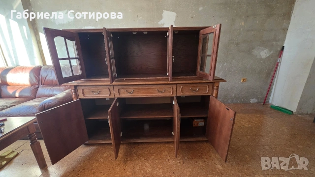 Бюфет с витрина, снимка 3 - Секции и витрини - 55170973