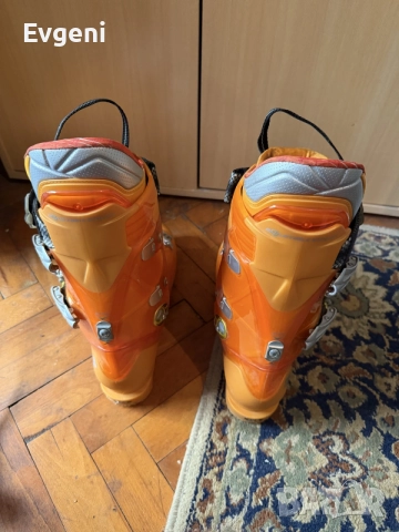 Ски обувки, каска , снимка 3 - Зимни спортове - 55252225
