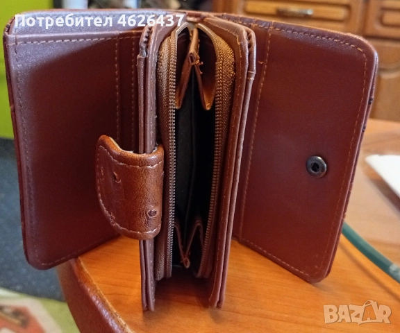 дамско портмоне , снимка 2 - Портфейли, портмонета - 54651898