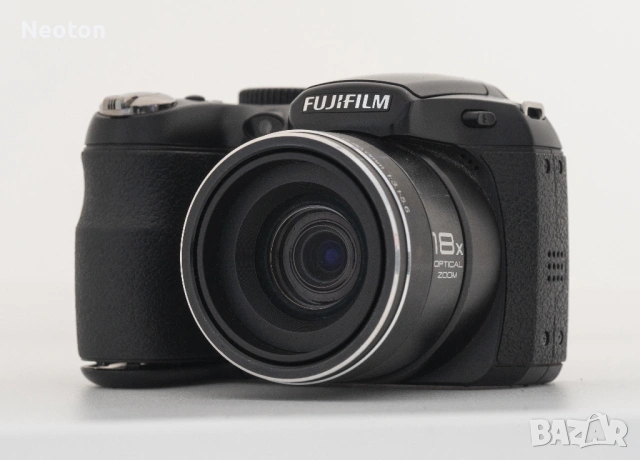 Цифров фотоапарат FUJIFILM Finepix S2980, снимка 2 - Фотоапарати - 54237940