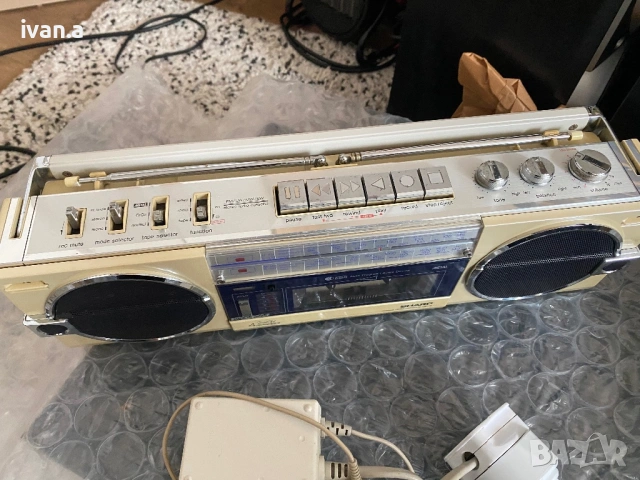 Sharp GF-7, снимка 3 - Радиокасетофони, транзистори - 54243242