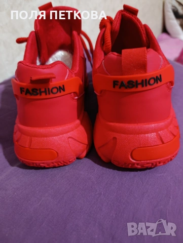 Червени маратонки , снимка 2 - Маратонки - 54061310