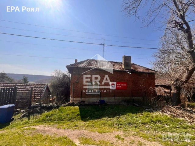 ЕКСКЛУЗИВНО: Имот с огромен потенциал в с. Табачка!, снимка 12 - Къщи - 54038810