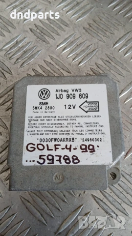 Airbag модул VW Golf 4 1999 1J0909609 5WK42800
