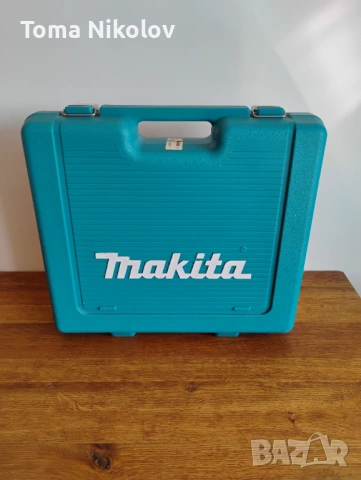 Makita акумулаторна ударна бормашина 18V, снимка 8 - Бормашини - 54441646