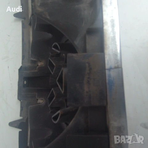 Решетка предна броня  VW TOUAREG 2004г, снимка 4 - Части - 55228422