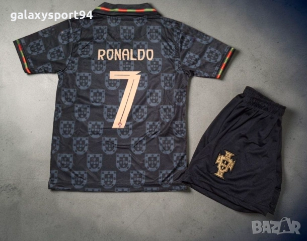 Екип с Чорапи Black Ronaldo Португалия Комплект Роналдо Португалия, снимка 3 - Футбол - 54417102