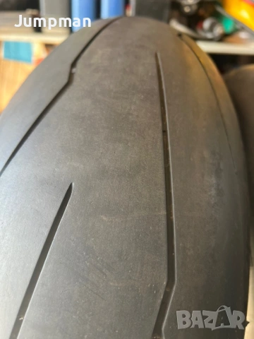 Предна и задна гума Pirelli Supercorsa 17’’, снимка 3 - Части - 54597670