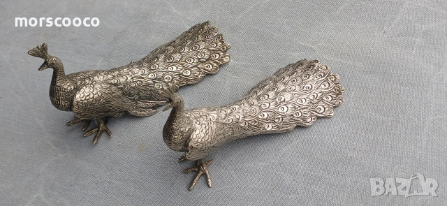 Стари бронзови пауни - бял бронз 