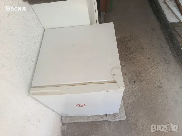 Мини хладилник LG (модел GC-051SS)., снимка 2 - Хладилници - 55686447