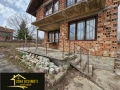 Продаваме къща с голям двор до гр.Сливница -НАМАЛЕНА ЦЕНА , снимка 2