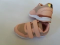 Детски маратонки цвят пудра, снимка 4