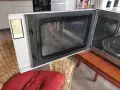 Комбинирана микровълнова фурна Breville 25L с Грил , снимка 4