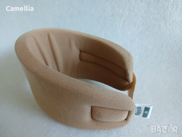 Мека шийна яка Oppo (размер М).