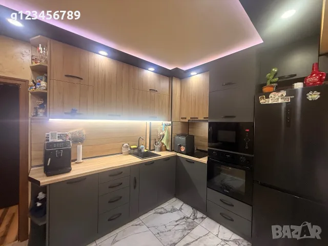 Тристаен апартамент, снимка 3 - Апартаменти - 55296002
