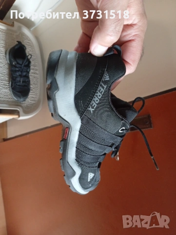 35 номер детски маратонки Адидас Adidas , снимка 3 - Детски маратонки - 54396754