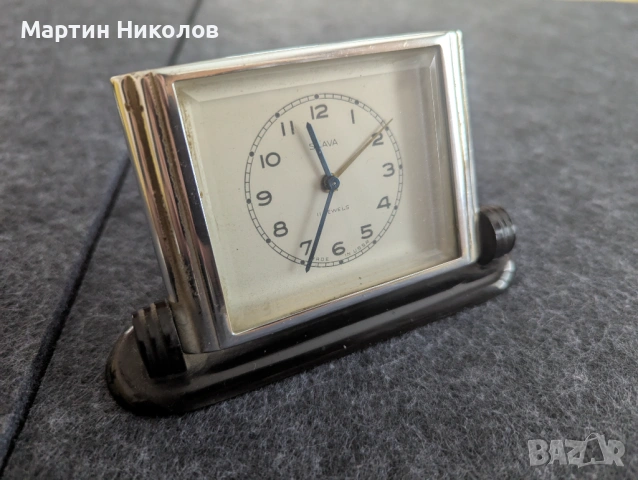 Механичен будилник Слава 11 камъка