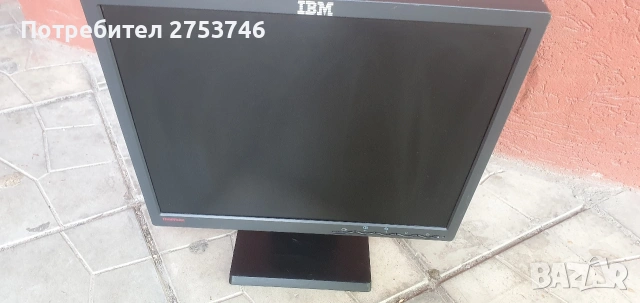 Монитор IBM , снимка 3 - Монитори - 54353507
