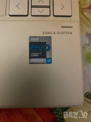 Лаптоп 2в1 HP ENVY x360, снимка 10 - Лаптопи за дома - 54369277