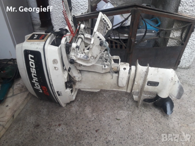 Двигател за лодка JOHNSON 25, made in USA
