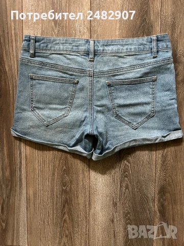 Къси дамски панталони, снимка 6 - Къси панталони и бермуди - 54353995