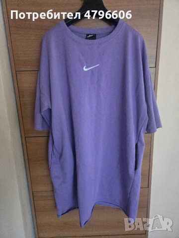 Nike оригинална рокля 