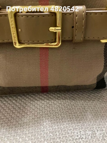 Чанта на марката BURBERRY, снимка 3 - Чанти - 54582411
