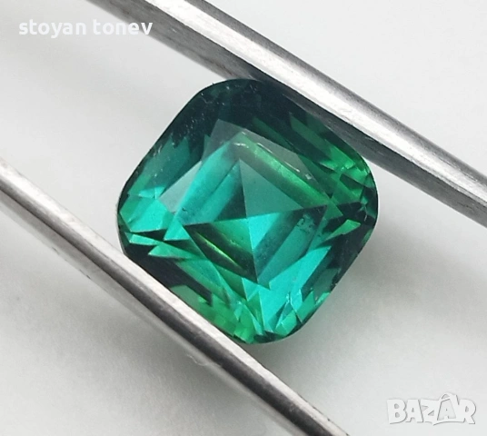 Изключителен 4,35 карата Bi-Color Indicolite Турмалин от Афганистан – Неонов цвят като Paraiba! , снимка 7 - Други - 54898928