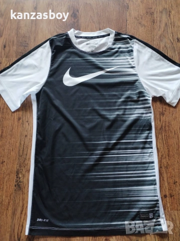 nike dri fit - страхотна мъжка тениска S , снимка 4 - Тениски - 55252131