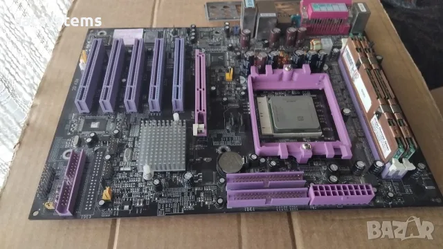 Дънна платка Soltek SL-K8AN2-GR Socket 754 CPU+FAN+RAM, снимка 4 - Дънни платки - 55609439