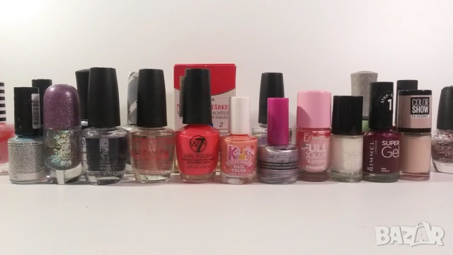 Лот 93 различни лакове за нокти - използвани малко или много, снимка 11 - Други - 54193551