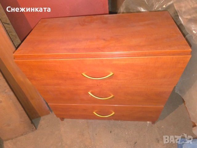 Шкаф
