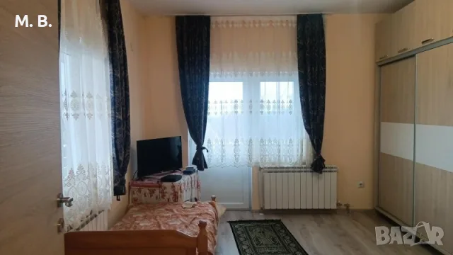 Готова и обзаведена къща в с. Александрово, снимка 5 - Къщи - 55422403