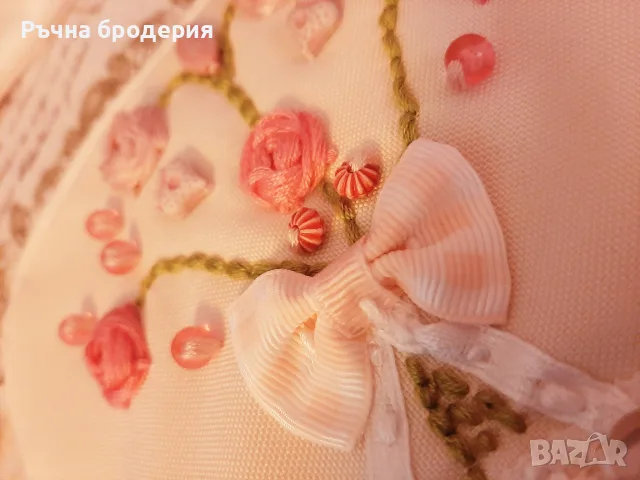 Несисери с 3D бродерия, дантела и мъниста, снимка 3 - Портфейли, портмонета - 55302095