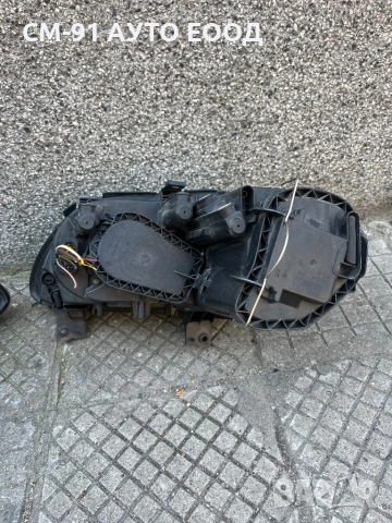 Фарове за VW Touran/Caddy 03-06, снимка 5 - Аксесоари и консумативи - 54668262