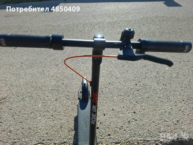 Тротинетка електрическа, снимка 11 - Велосипеди - 55213351