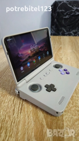 Retroid Pocket Flip 2 Handheld, снимка 4 - Други игри и конзоли - 55168579