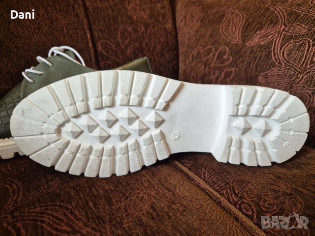 Дамски кецове естествена кожа номер 41, снимка 4 - Маратонки - 54184564