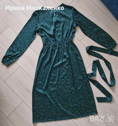 Сатенена рокля, снимка 3 - Рокли - 54028917