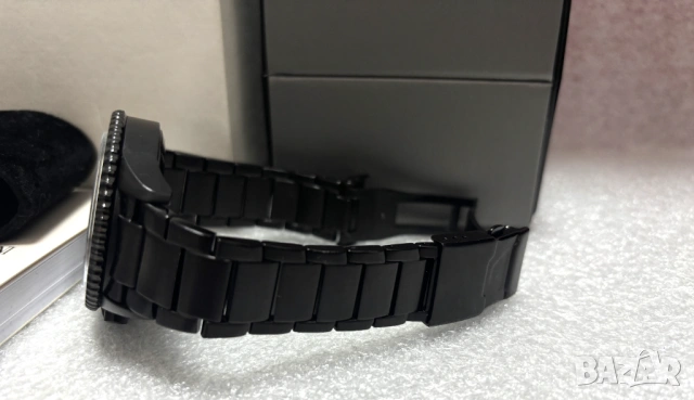 НОВ! Мъжки часовник Emporio Armani AR11363 Diver Chronograph, снимка 13 - Мъжки - 54631646