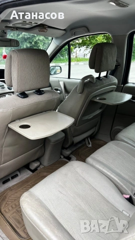 Renault Megane Scenic 1.5 dCi 106к.с. ,2007 година. Фейслифт . , снимка 8 - Автомобили и джипове - 54680233