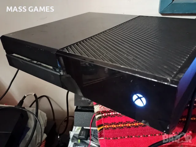 XBOX ONE КОНЗОЛА КОМПЛЕКТ , снимка 6 - Xbox конзоли - 55535786