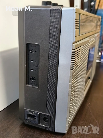 Радиокасетофон Sharp Gf-6060 , снимка 5 - Радиокасетофони, транзистори - 54592493